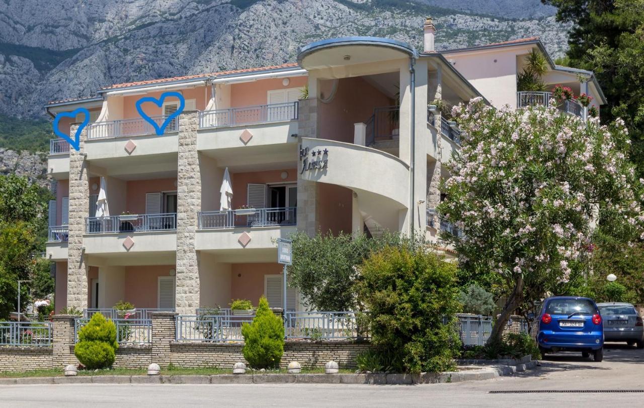 Villa Alesa Тучепи Екстер'єр фото